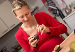 怀孕期间吃百香果9种有益健康的功效